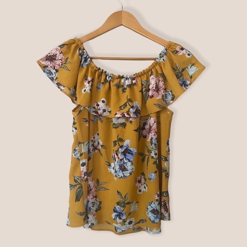 MONTEAU Floral Off-The-Shoulder Top